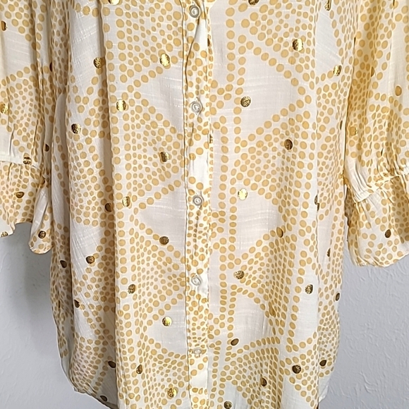 Alex & Parker Gold & White Dotted Buttondown Blouse, Ruffled Neckline, Size 2X - Picture 3 of 9